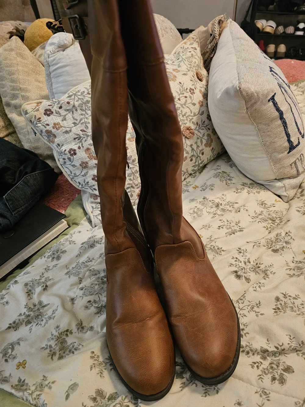 Journee Collection Tori Whitecath Riding Boots Chestnut Brown Size 7.5